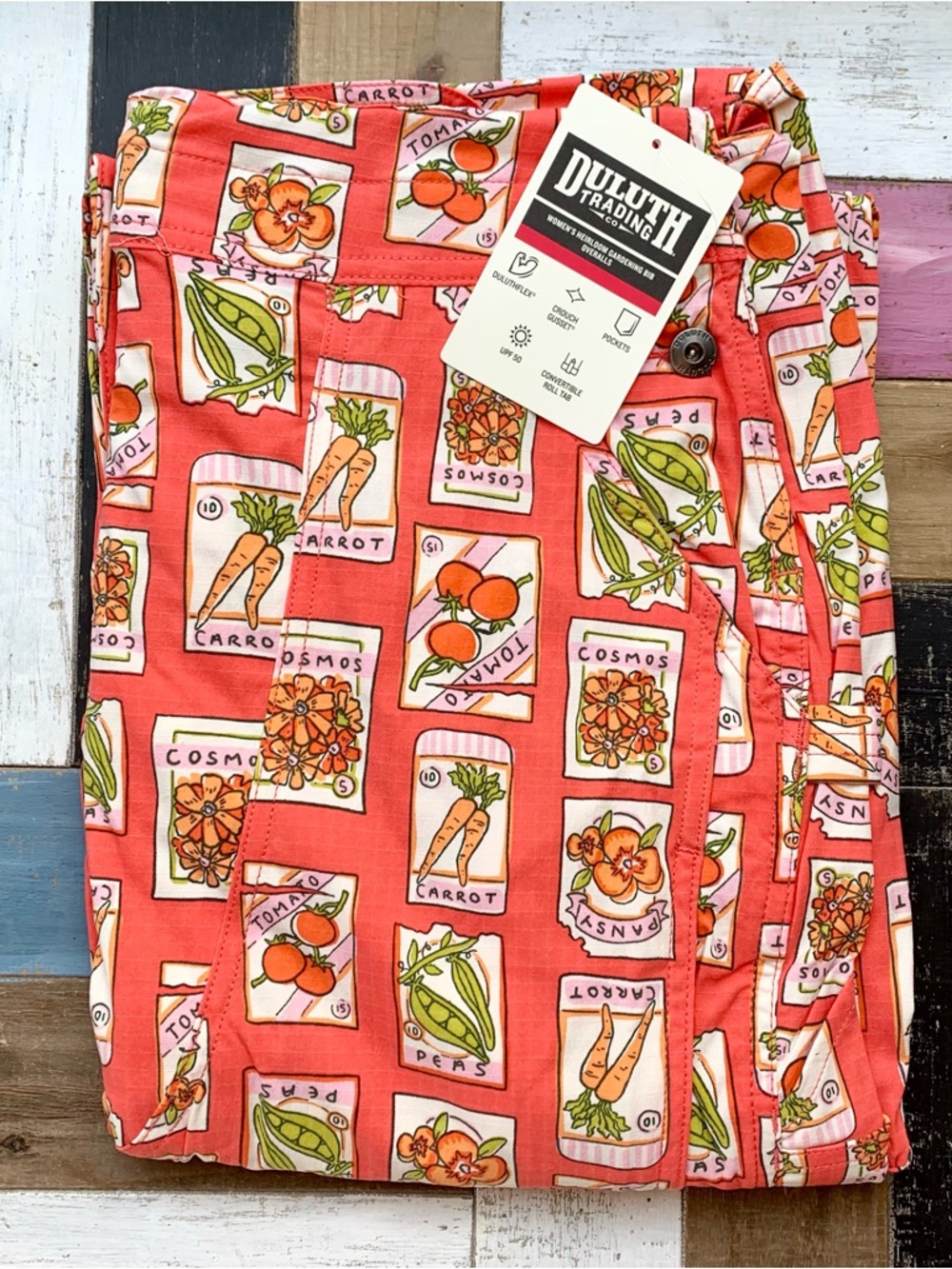 NWT Duluth Medium x35L Heirloom Gardening Bib Overalls Coral Seed Packets Farm - Picture 7 of 9